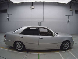 2001 Toyota Crown