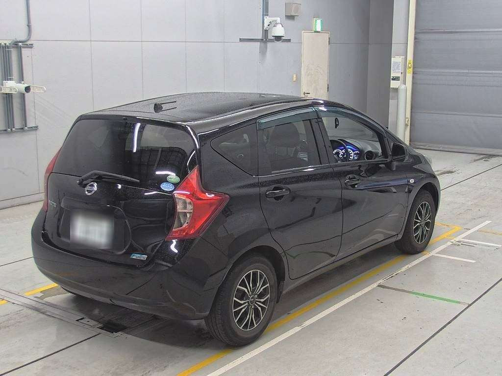 2014 Nissan Note E12[1]