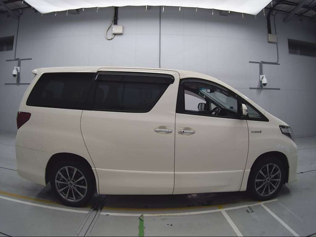 2014 Toyota Alphard Hybrid ATH20W[2]