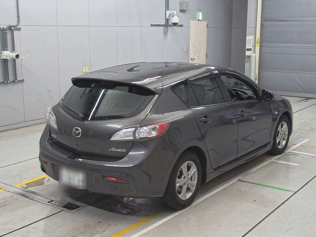 2010 Mazda Axela Sport BL5FW[1]