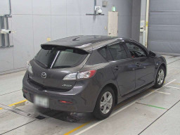 2010 Mazda Axela Sport