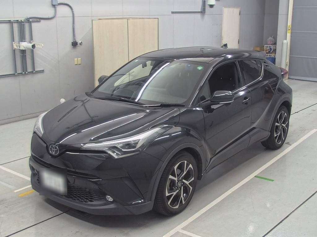 2019 Toyota C-HR NGX10[0]