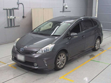 2013 Toyota Prius alpha