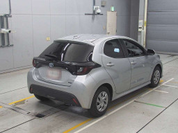 2021 Toyota YARIS