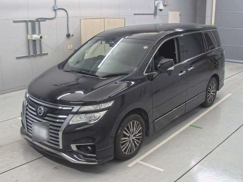 2018 Nissan Elgrand TE52[0]