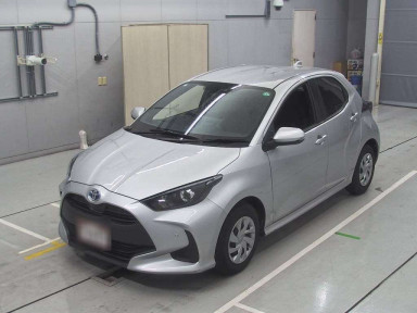 2021 Toyota YARIS