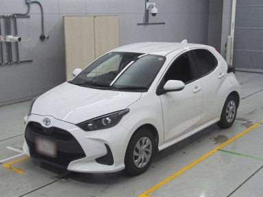 2021 Toyota YARIS