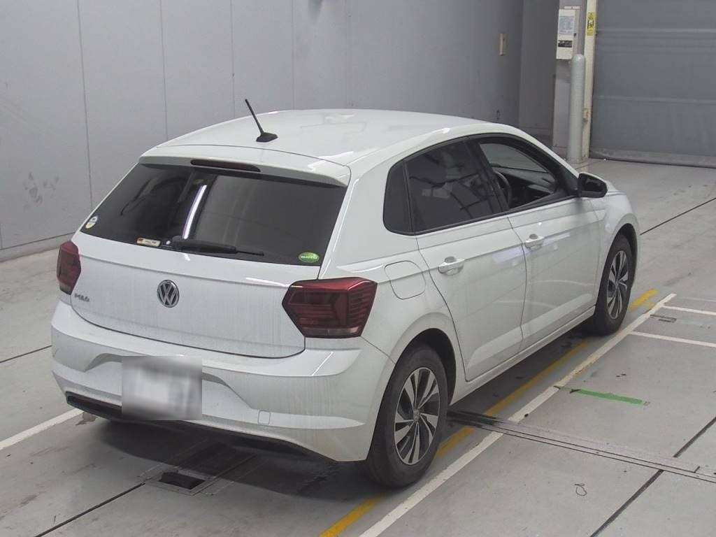 2018 Volkswagen Polo AWCHZ[1]