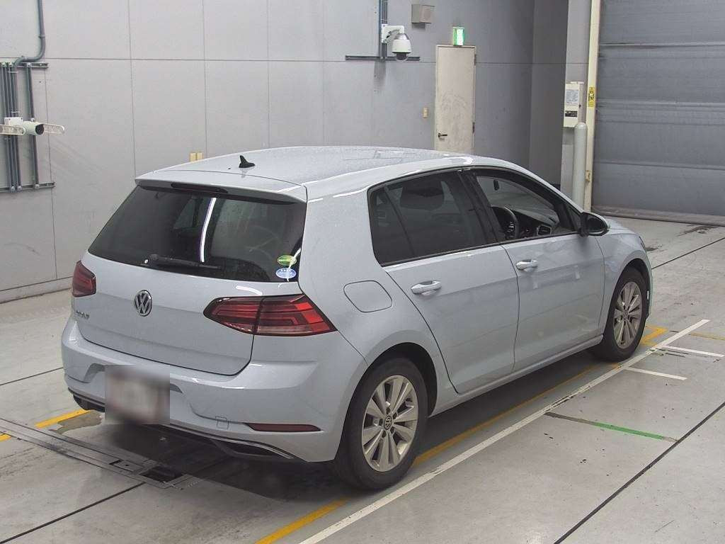 2018 Volkswagen Golf AUCJZ[1]