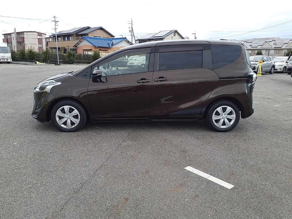 2020 Toyota Sienta NSP170G[2]