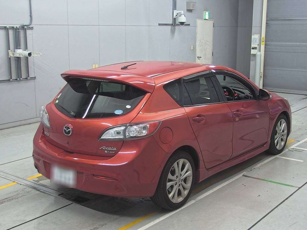 2010 Mazda Axela Sport BLEFW[1]