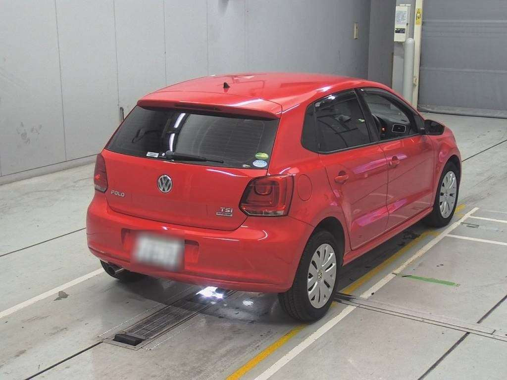 2013 Volkswagen Polo 6RCBZ[1]