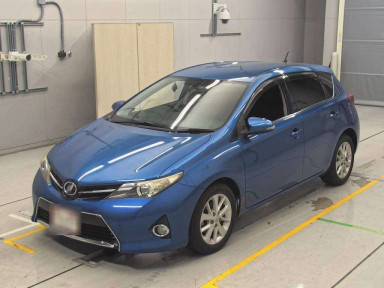 2014 Toyota Auris