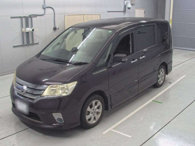 2010 Nissan Serena