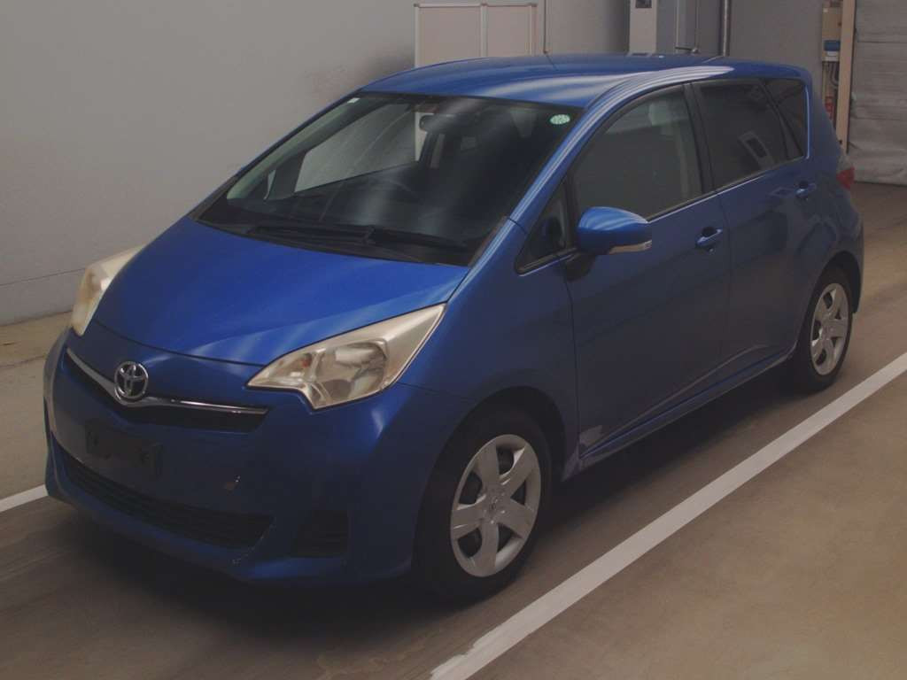 2010 Toyota Ractis NSP120[0]