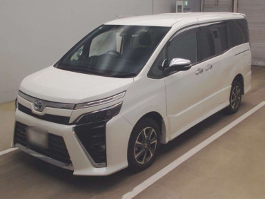 2019 Toyota Voxy