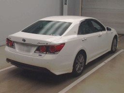 2016 Toyota Crown Hybrid