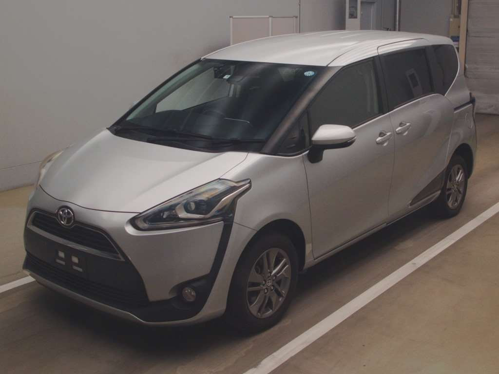 2017 Toyota Sienta NCP175G[0]