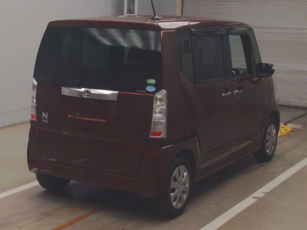 2015 Honda N-BOX JF1[1]