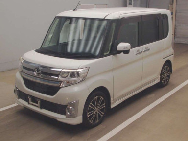 2015 Daihatsu Tanto Custom