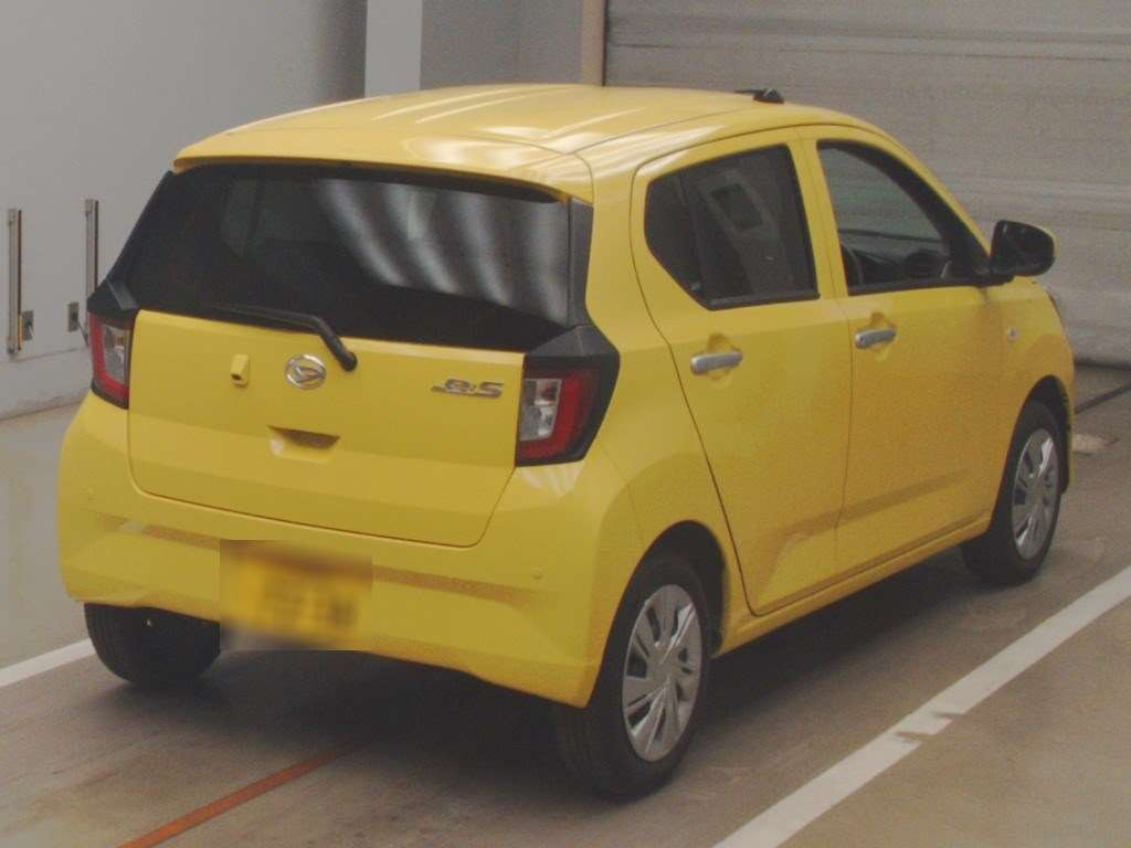 2023 Daihatsu Mira es LA350S[1]