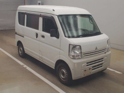 2016 Mitsubishi Minicab Van