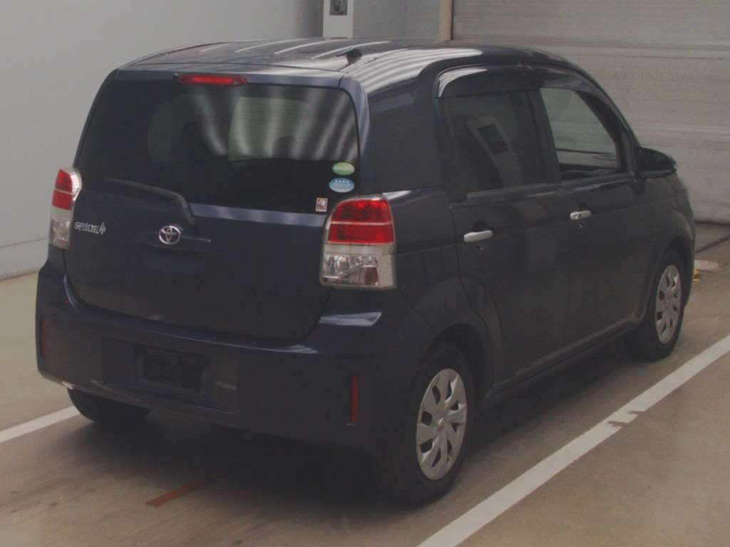 2014 Toyota Spade NCP141[1]