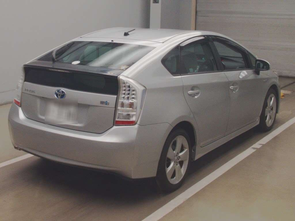 2009 Toyota Prius ZVW30[1]