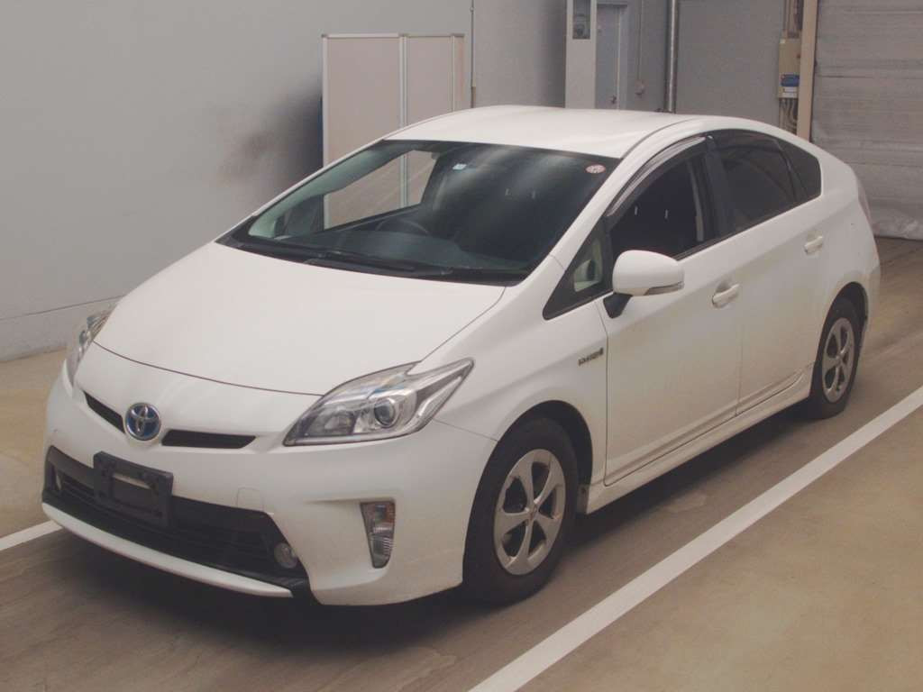 2013 Toyota Prius ZVW30[0]