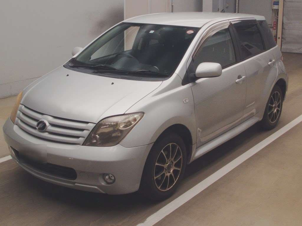 2006 Toyota IST NCP60[0]