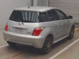 2006 Toyota IST