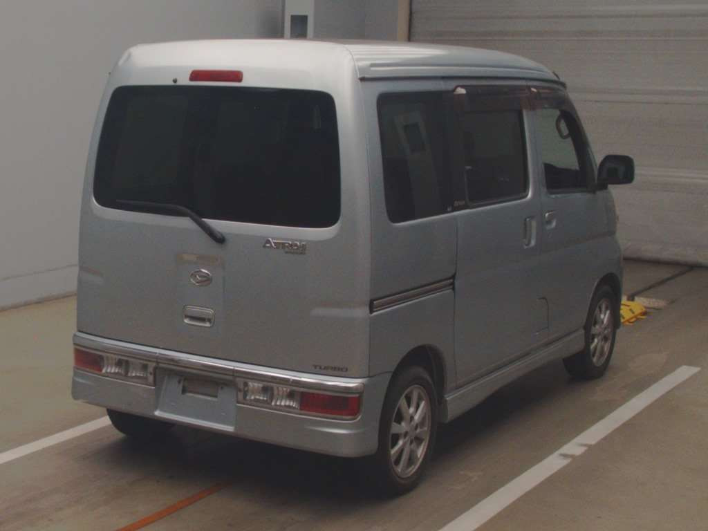 2011 Daihatsu Atrai Wagon S321G[1]