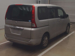 2006 Nissan Serena