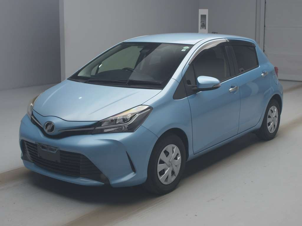 2016 Toyota Vitz NSP130[0]