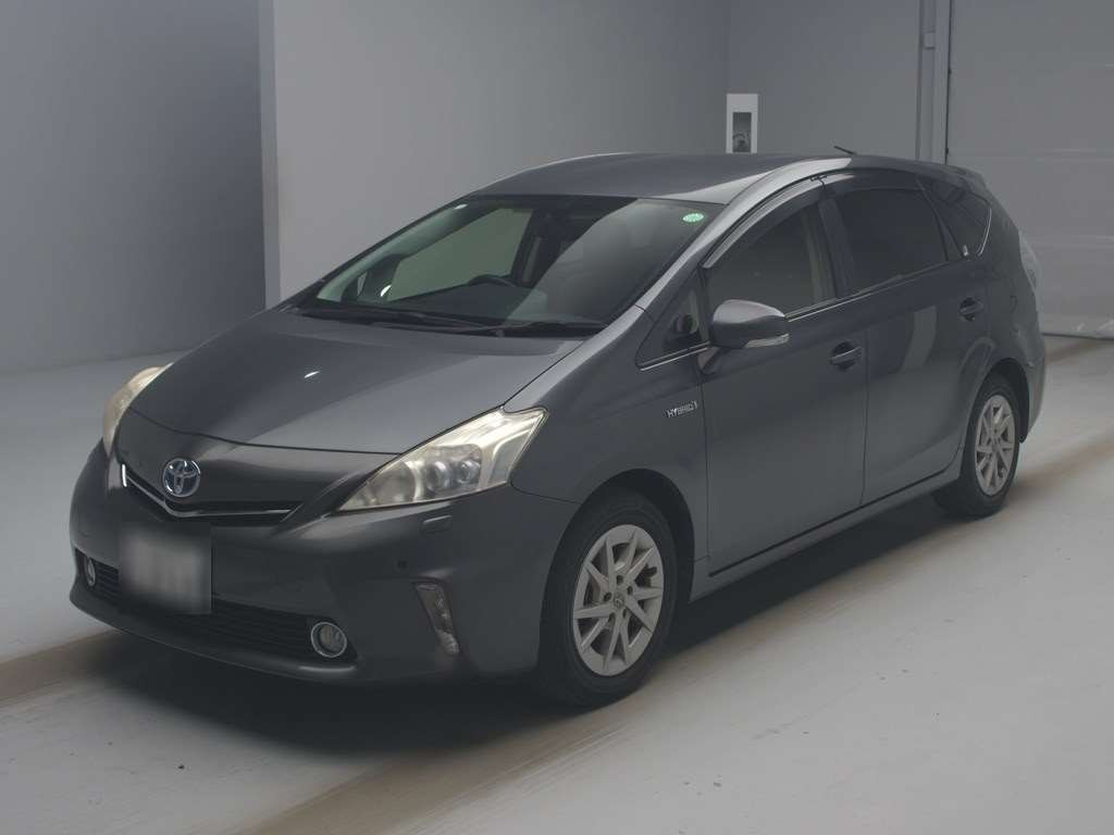 2012 Toyota Prius alpha ZVW40W[0]