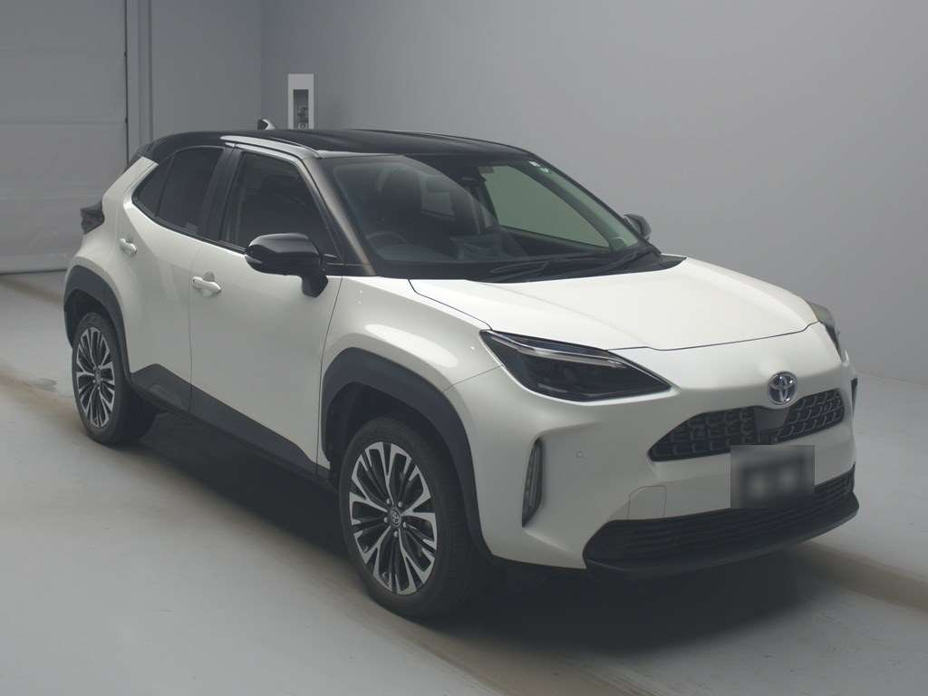 2022 Toyota YARIS CROSS MXPJ10[2]