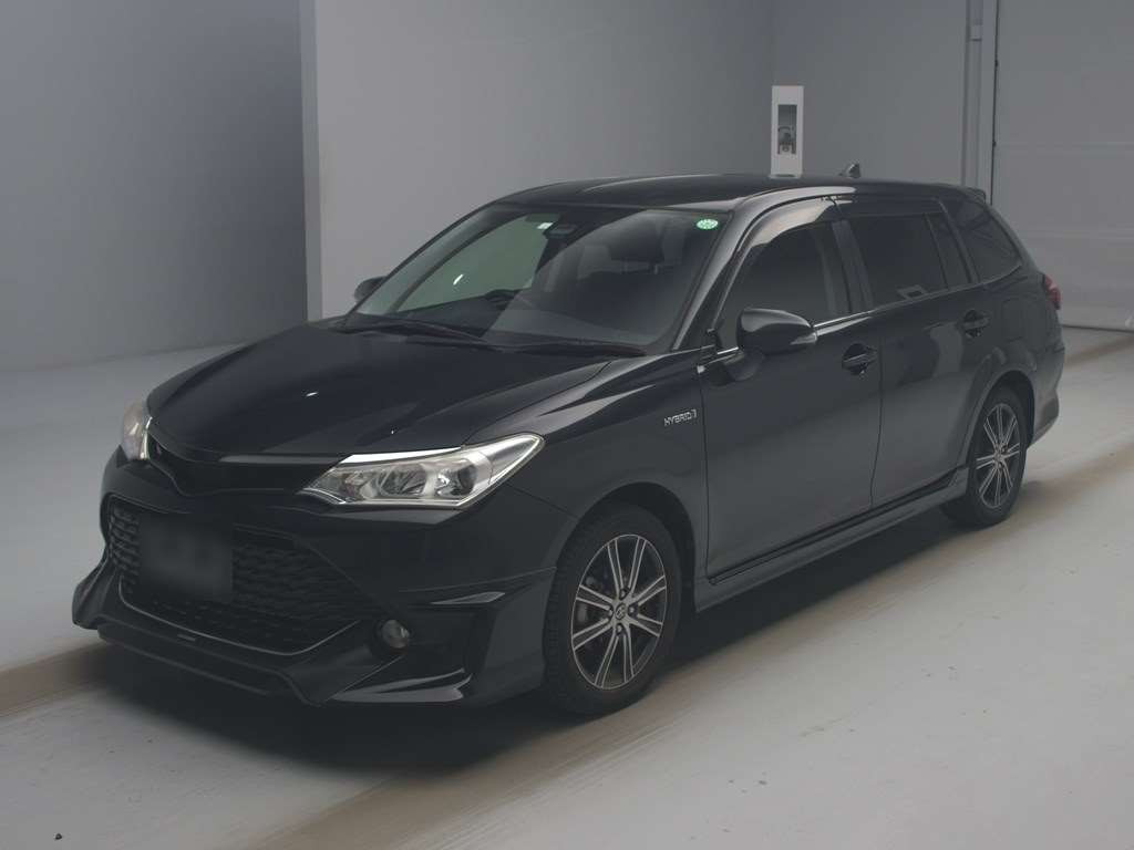 2016 Toyota Corolla Fielder NKE165G[0]