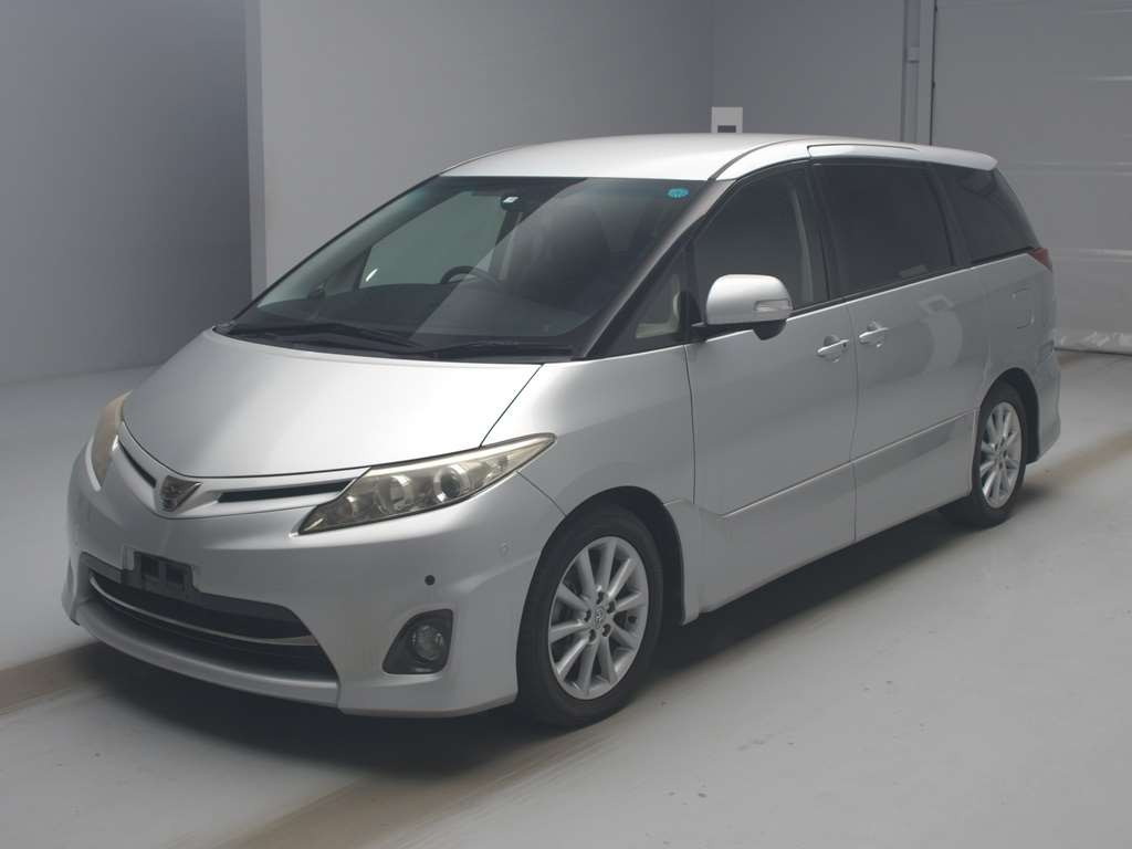 2011 Toyota Estima ACR50W[0]