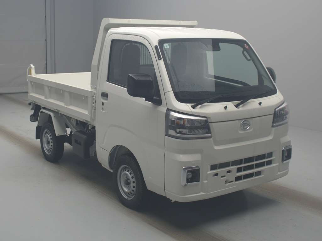 2024 Daihatsu Hijet Truck S510P[2]