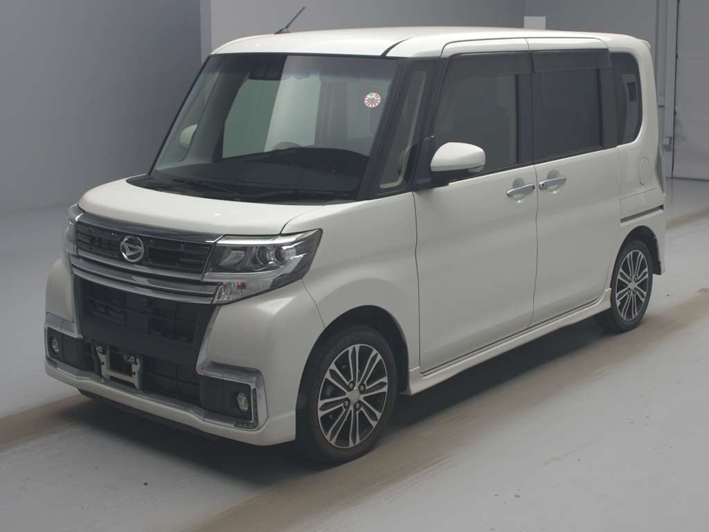 2018 Daihatsu Tanto Custom LA610S[0]