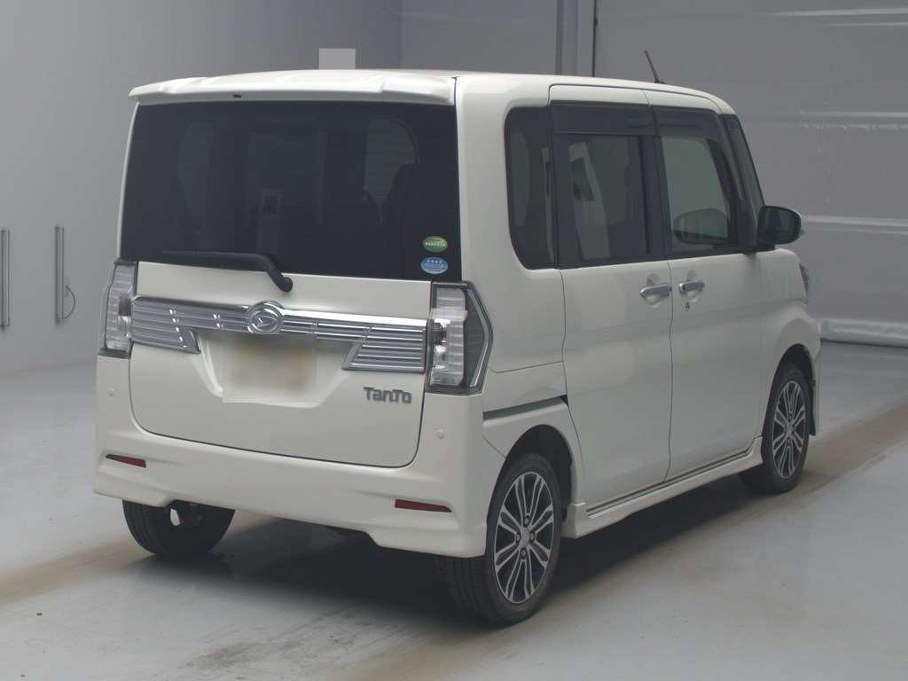 2018 Daihatsu Tanto Custom LA610S[1]