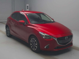 2016 Mazda Demio