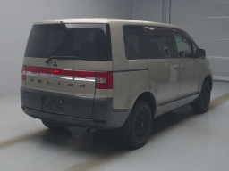 2007 Mitsubishi Delica D5