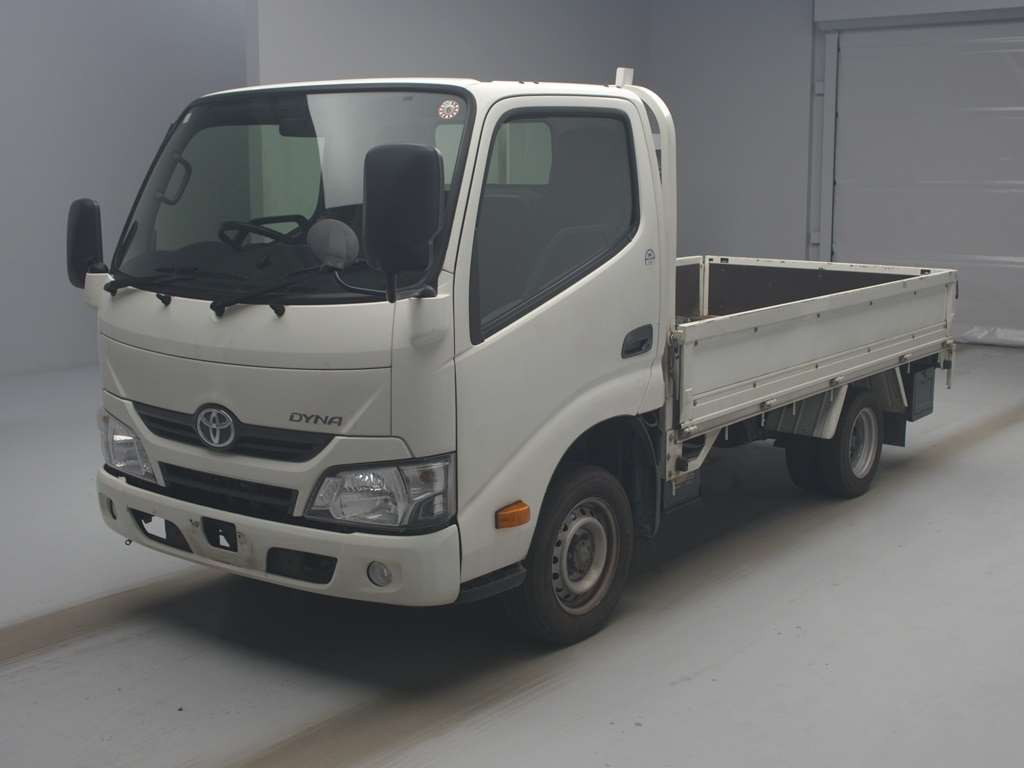 2018 Toyota Dyna Truck KDY231[0]