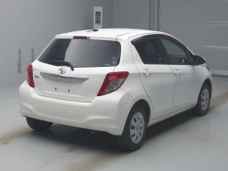 2011 Toyota Vitz