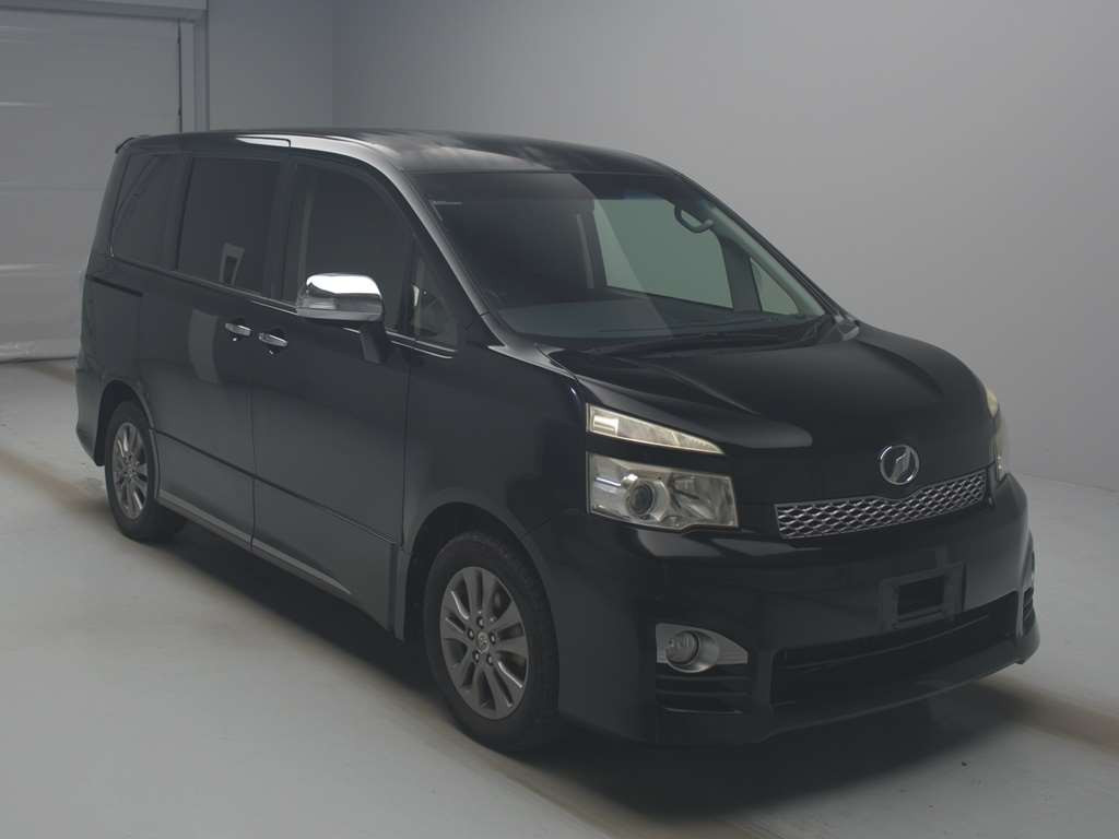 2012 Toyota Voxy ZRR70W[2]