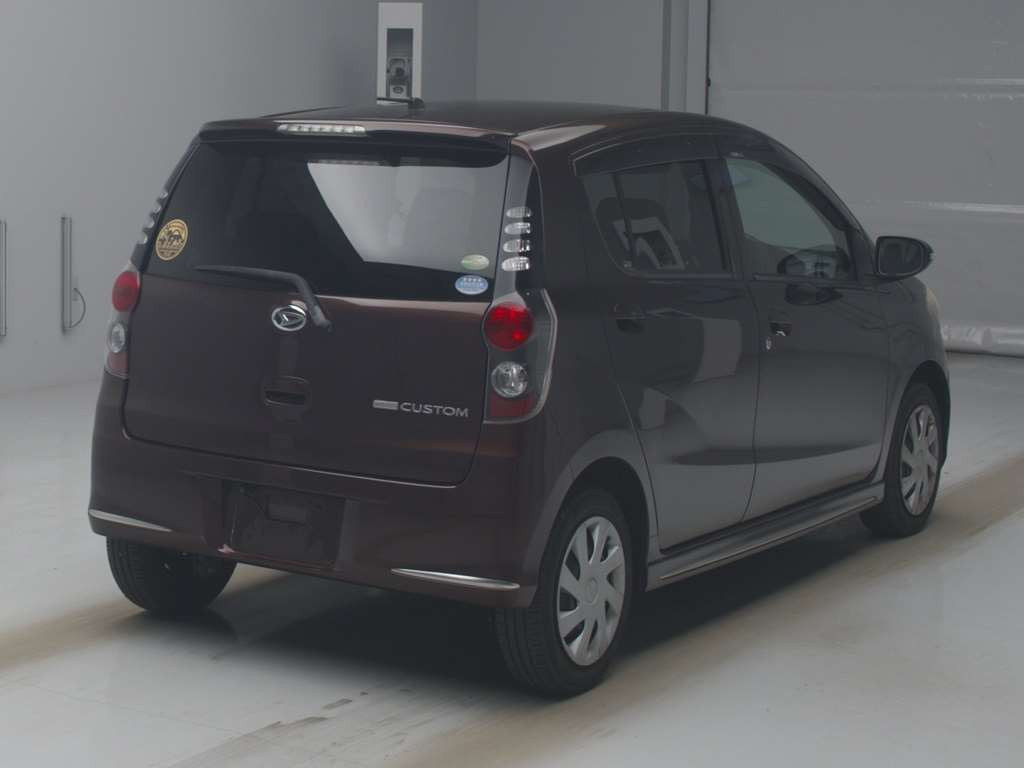 2011 Daihatsu Mira Custom L275S[1]