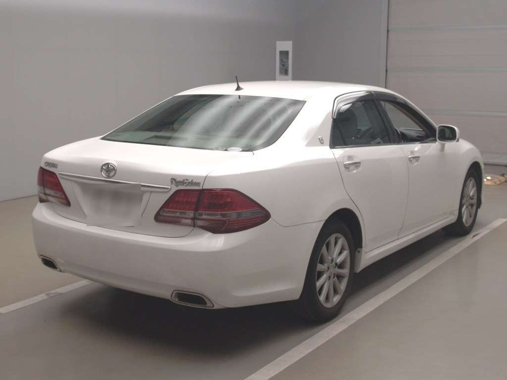 2008 Toyota Crown GRS200[1]