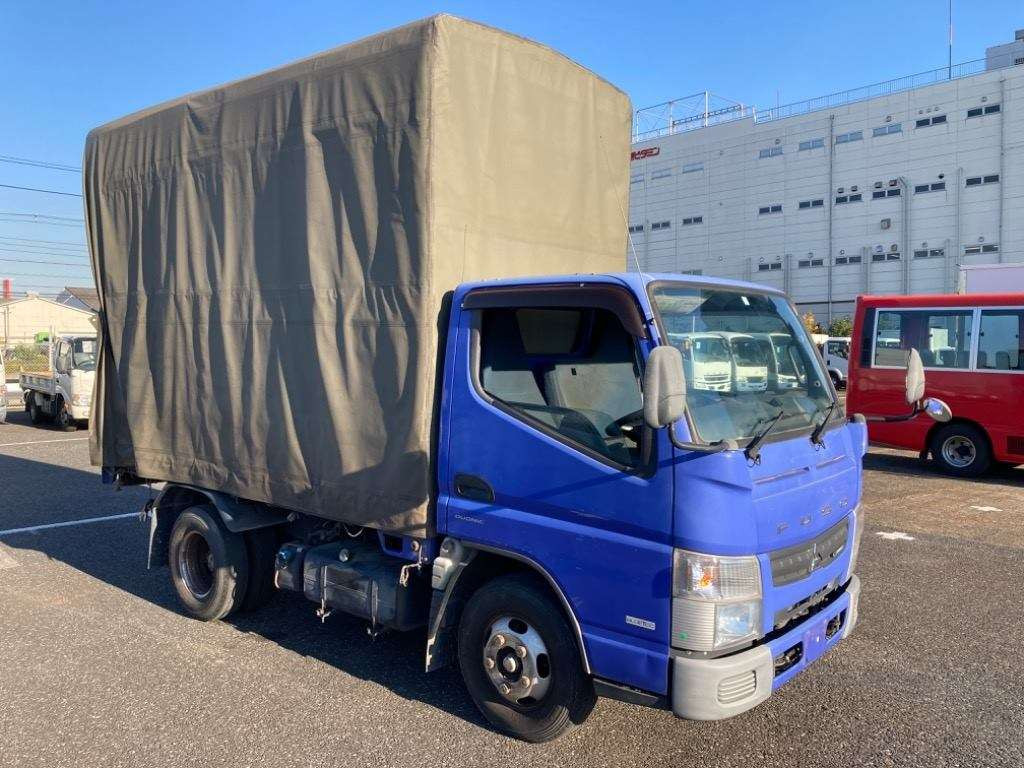 2013 Mitsubishi Fuso Canter FBA20[2]