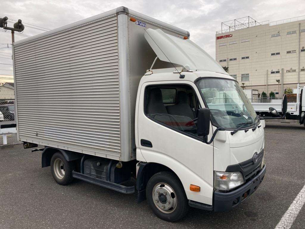 2013 Toyota Toyoace Truck XZC605[2]